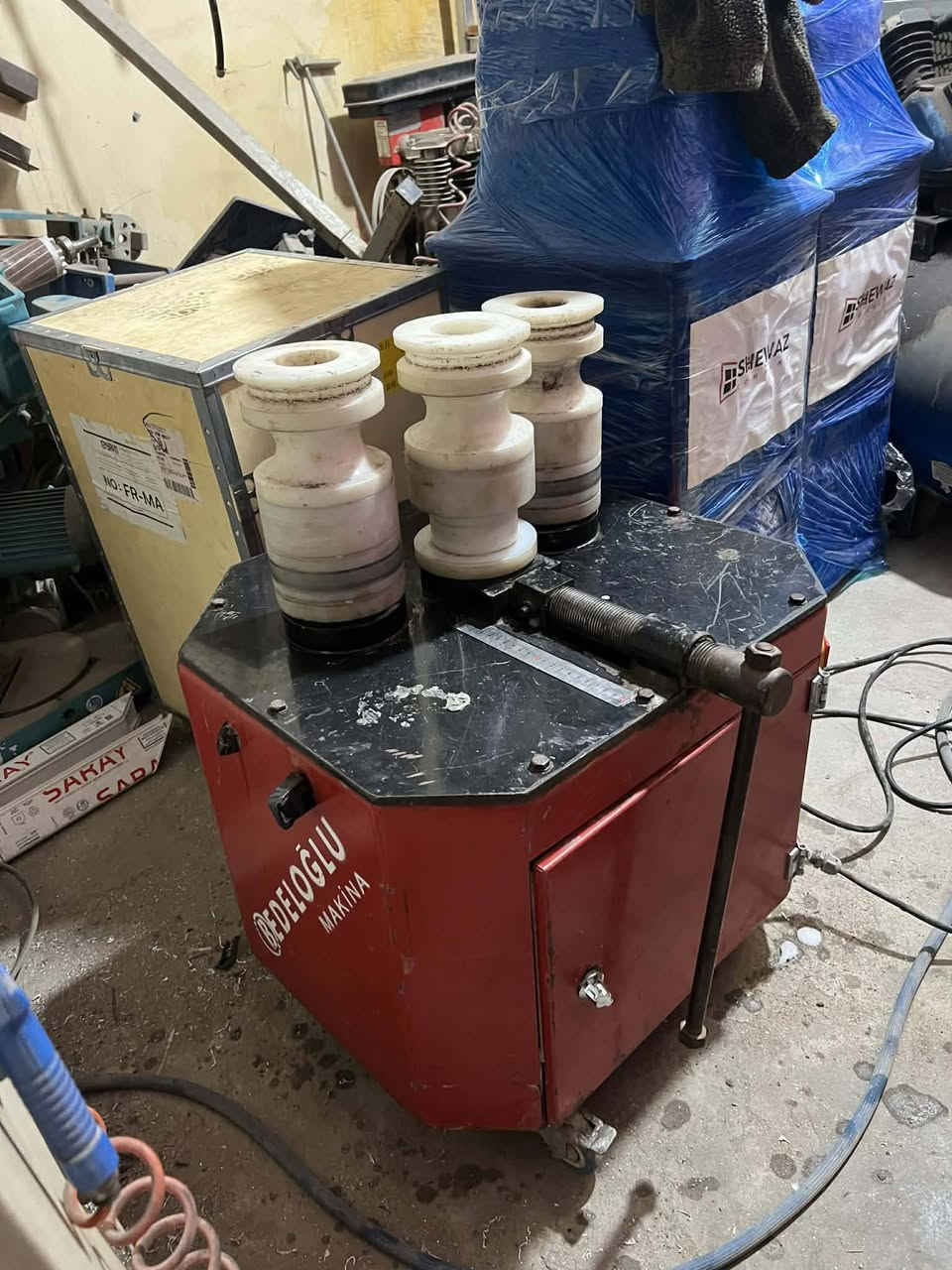 السلام عليكم.. صلاح الحداد لبيع وشراء مكائن الالمنيوم المستعمله *********** ديالى  بعقوبة
