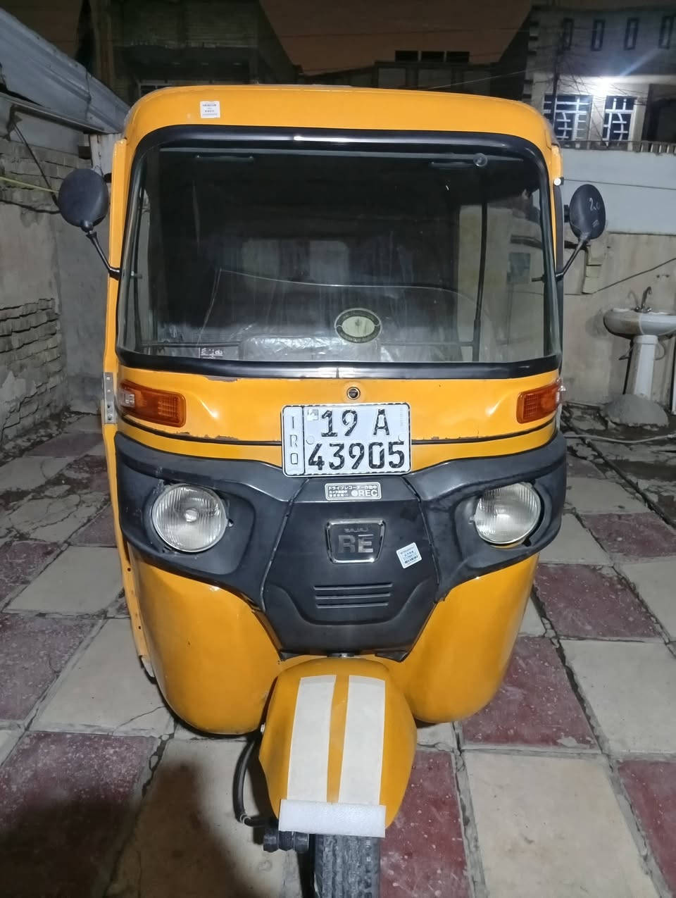 سلام عليكم اخوان تكتك 20 شهر 3 مكفوله من المعجون والصبغ بيها فقط ظربة ورة وراجعه بارد موضه بصورة وبيها لغد بي طخه همين مرشور فقط علا كد الرش رقم كربلاء بسمي تحويل ثاني يوم بكاني بغداد الشعب سعر 6500 وبيها مجال بسيط للشراي اذا مو شراي لا تعبني وتتصل 

***********
