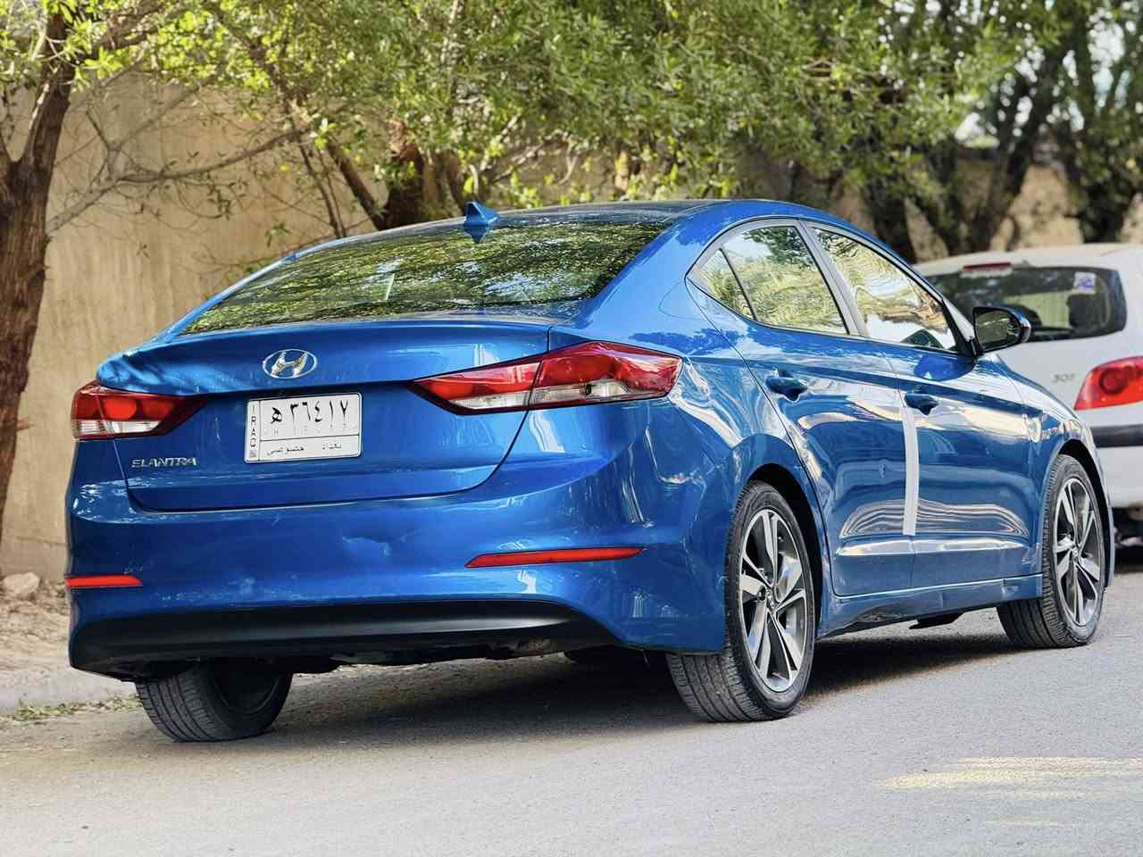 سلام عليكم. خاص مغلق. رجاء. 🙏 
 النترة. موديل. 2018. وارد امريكي. صور مرفق 
موصفات. ماشية 75 كير محرك على وضع شركة
مكان. بغداد.  السعر 118💵.    . *********** 
كامرة دوارة. شاشا. حساس خلفي امامي 
بصمة ابواب. صندوق. رادار. امامي.  فتحة. سقف
رادار. جانبي.  كشنات. تدفى. ويل. كروم لد امامي
خلفي سيارة جاهزة. كير. محرك حدادة. كفالة
