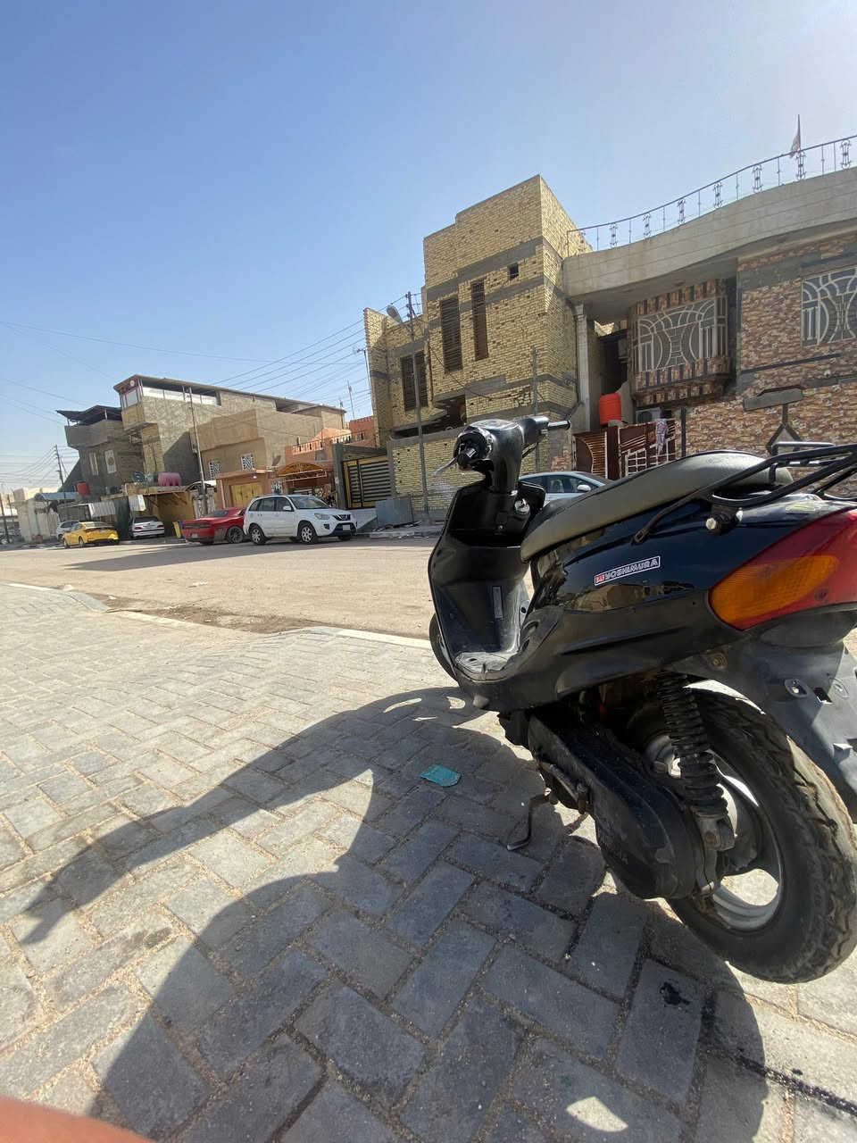 سلام عليكم دراجه تعسه زروف كامله من كلشي فقط ثلاث نقص سلف وكلج خلفي اطيك بس شده وبنز بريك اطيك هم بس شده دراجه شعله مكنيه ناعمه كهربائيات كامله السعر ٣٢٥بيه مجال حك جيه *********** رقمي مكاني بصره نواب ضباط
