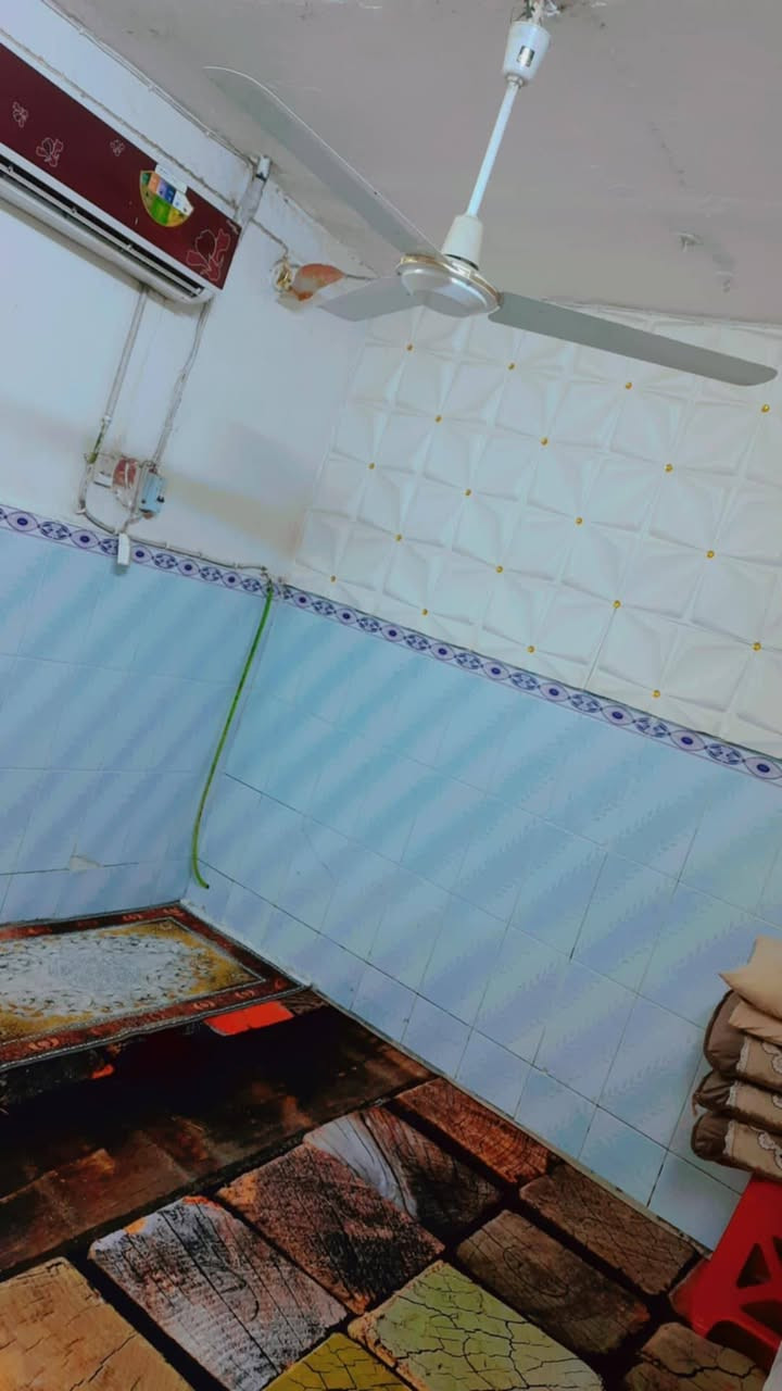 الدار البيع المساحة 75م الجمهوري قرب شارع سالم يكول علاوي للاستفسار ***********
