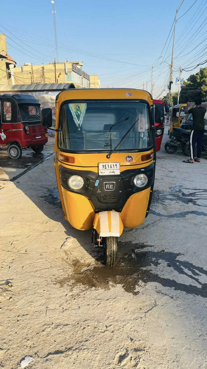 السلام عليكم تكتك 2021 البيع  بسمي تكتك  المكان بلديات شارع الكهرباء السعر 7800 بيه مجال بسيط رقم الهاتف ***********
