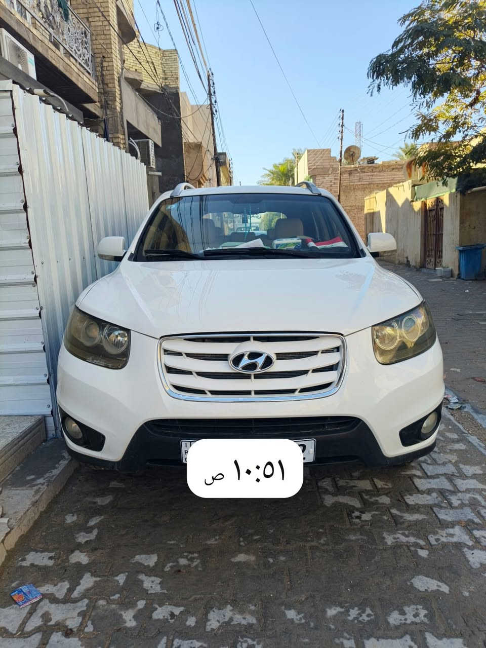 السلام عليكم
سياره مال جناي
سنتافي موديل ٢٠١١ خليجي 
مواصفات فول للاخير 1 ع1 محرك 6سلندر
وجناي الخليجي يعرف مواصفاتها
السياره ماتصرف عليها ولا ربع 
كير محرك حداديه كفاله
مكان السيارة كربلاء ومتواجد بغداد ايضا 
رقم صاحب السيارة *********** مكلف بالنشر
