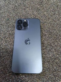 آيفون ١٣ برو ماكس • ٢٥٦ • بطارية ٨٠