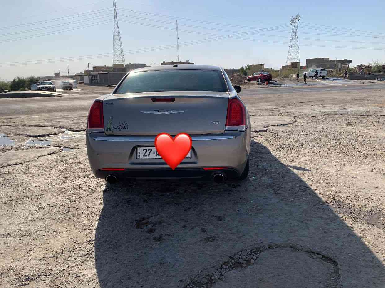 اوباما ..
للبيع فقط 14 محدث 19  
فول بنوراما كشنات حظن جلد تدفئه وتبريد 
بردة خلفيه 
+ كامرة خلفيه دوارة 
وبيه مواصفات هوااي معروفه 
شوف العين السياره جديده ومتوجه 
رقم ذي قار بسمي حلوه سيارة وجاهزة 
محرك كير تايرات وحداده خلفي وامامي 
تبريد ثلج حادث خفيف 
جاملغ ودعاميه وشبر من البنيد فور ويل ملغي تو ويل حالياً السعر 145 ماا بيه مجال 📍مكاني بصرة كرنه  
***********
