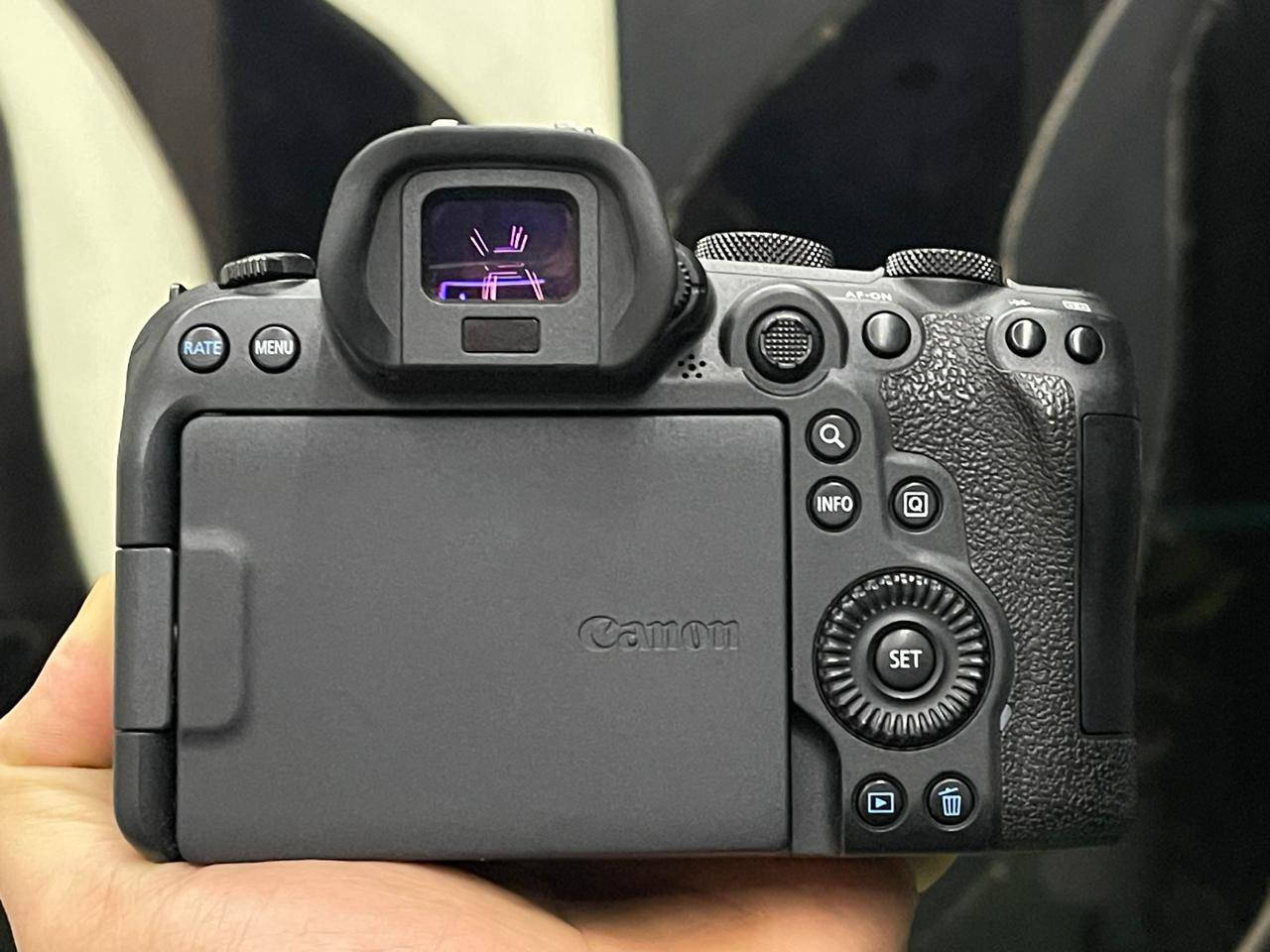 For sale
Canon R6
بالبوكس كامل  
ضمان 3 شهور 
متاح الاستبدال 
متاح شحن لجميع المحافظات 
للتواصل فون او واتس 01016242875


**إذا كنت صاحب هذا الإعلان وتريد حذفه لأي سبب، رجاءا أرسل رسالة إلى الدعم الفني**