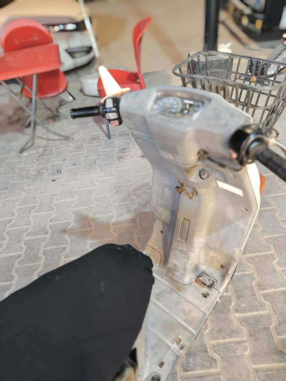 سلام عليكم 
دراجة بيكم فحل 
60 ابيعهه كوم حديد 
السعر قيم بليرضي الله 
واخذ 
مستعجل علة بيعها 
واتساب او تصال 
***********
