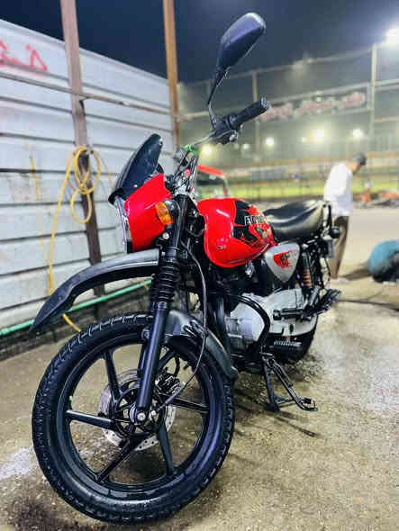 يا الله..يا الله..سلام عليكم بوكسر البيع كفاله عامه الدراجه مال 
موضف مامشتغله دلفري كلش نضيفه ماشيه 19الف حقيقي تحويل
ثاني يوم بسمك وتدلل موديل 22نازله بل23 مكاني
بغداد الشعب رقمي*********** خادم للطيبين تحياتي الكم
