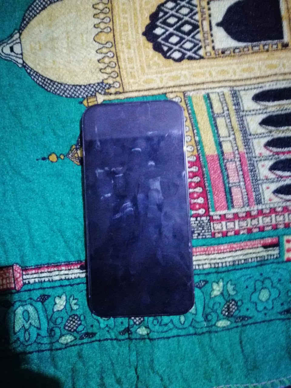 سلام عليكم اخوتي رجاءء الي ماعاجبه المنشور يعبر... ايفون 13 برو ماكس مامفتوح جهاز ابد بطاريه 80 ذاكره 256 نموذج m شرق اوسط جهاز امس بل موكب وكع مني  موضح الضربه بلل حافه مال الحمايه صارت وطلع بي مسج ماا كامره وكف عندي بس العدسه ال3x فقط والباقي كله شغال وكرر جهاز ماملعوب بيه ابد مامفتوح سعره 625 قفل مابيع  رقم تواصلل‏‪***********‬‏ وساب وناا خادم .وعتذ تصور مو واضح لان جهاز صورت بي تعبان جهاز نضيف انضف من صوره
