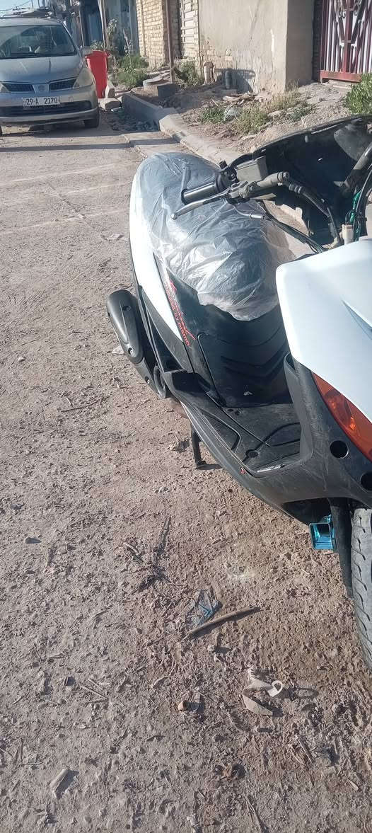 سلام عليكم دراجه ماكس اعدله
49 مفتوح مره وحد بس ولفات صوت لمكينه ناعم كلش

 كلشي شغال كهرباياته شغال سلف 55 شغال وهندر شغال دراجه بيه شغله وحده عوزه بس خرز 

كابريتر بلادي  دراجه مديل2004

سعر 450 وبيه مجال مكاني كوت فلاحيه  خاص او تصال عل رقم ‭***********

  وشكرآ💞
