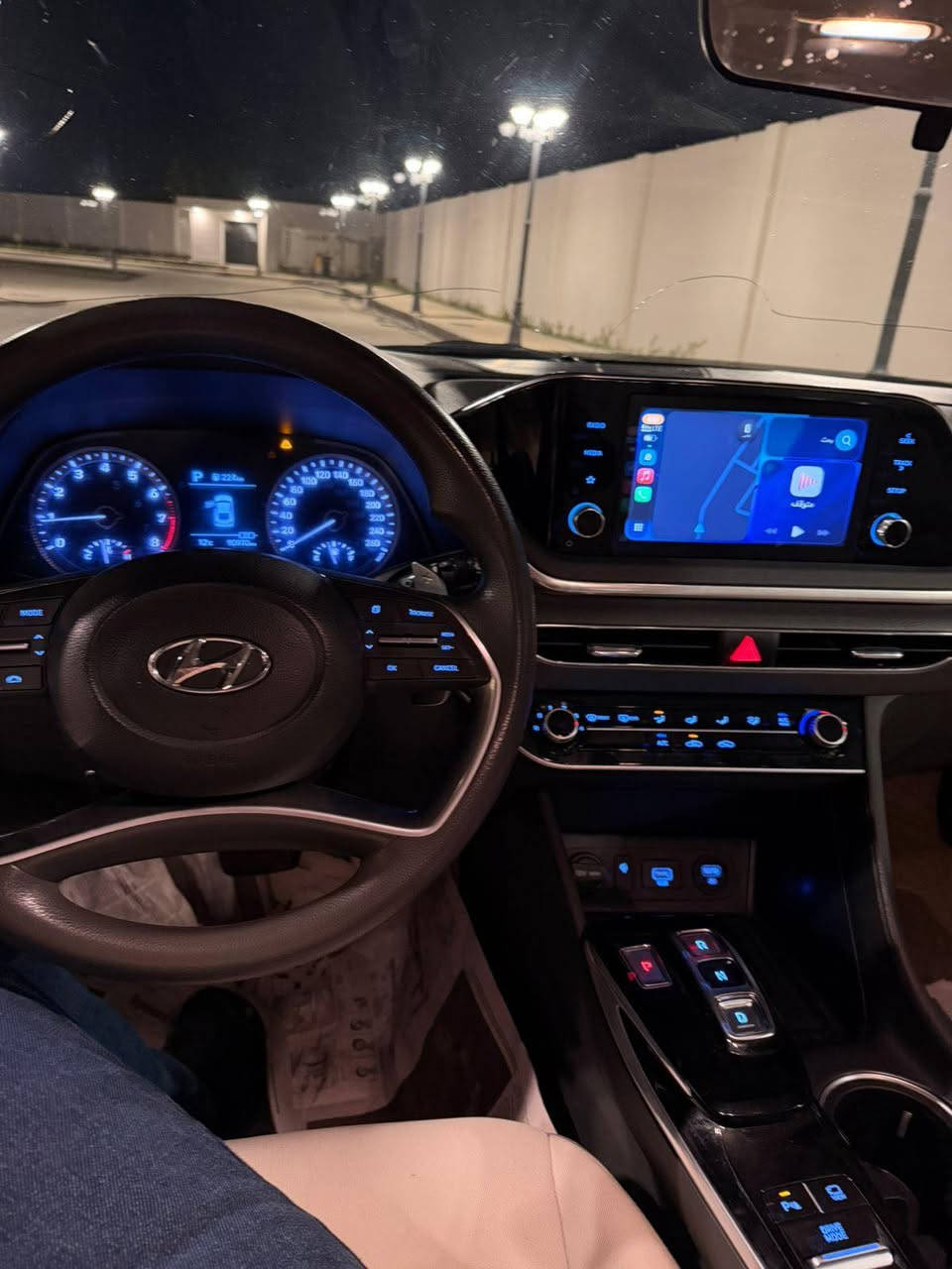 السلام عليكم
سوناتا 2023 خليجي ابيض
فول عدا البانوراما
ماشية 91 الف
محرك 2.500 طبيعي
بارد في الباب خلف السايق والهلال
دعامية امامية مبدلة لون مقارب
السيارة اشتريتها زيرو من الوكالة اول مانزلت
والسيارة جاهزة
السعر 215 وبيها مجال
للتواصل ***********
