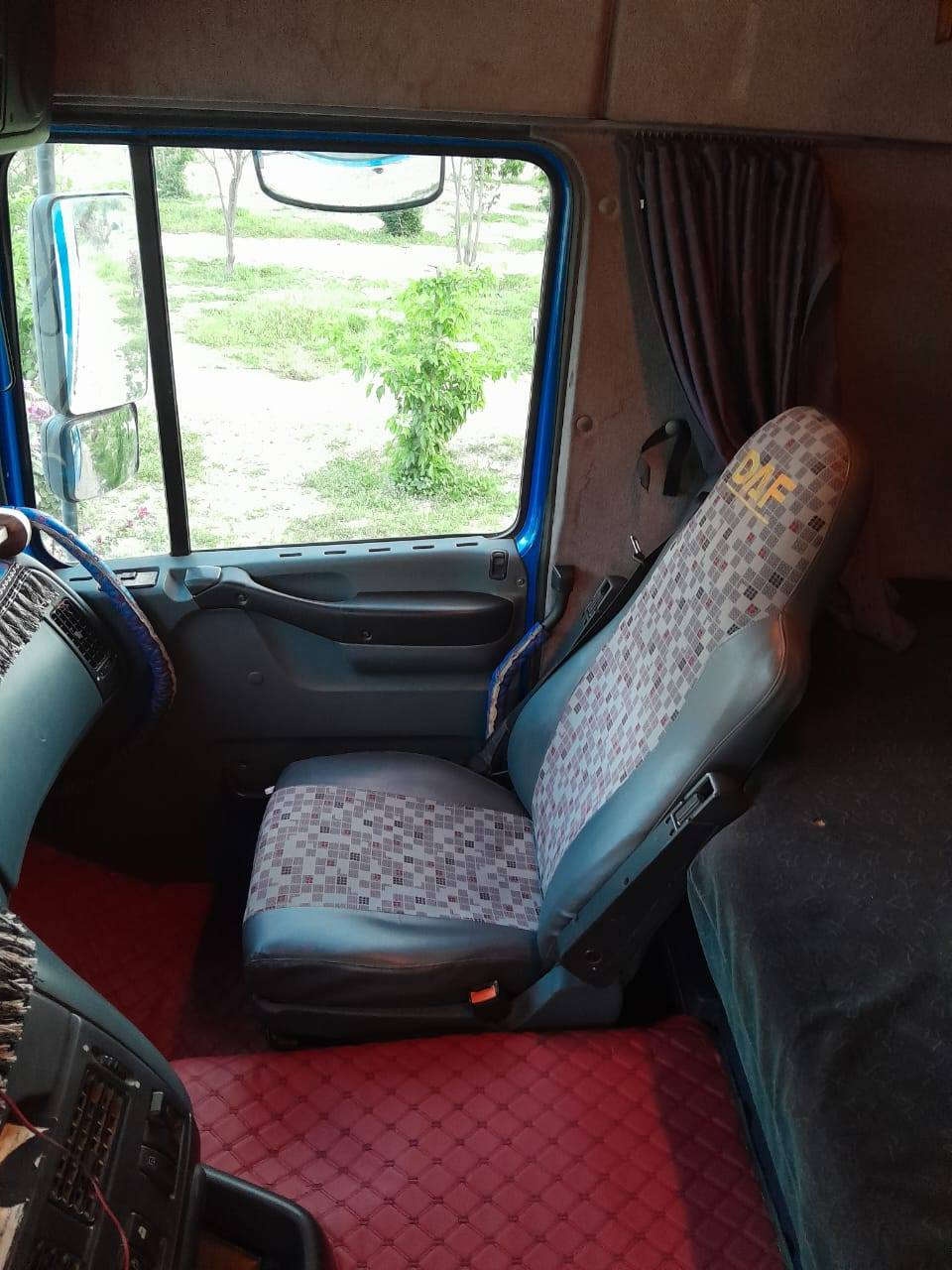 سلام عليكم
داف XF95. حجم 430 موديل 2001 گير ومكينة واكسل  وشاصي كفالة بشرط مكينة بم ونوزل گير 4×4 حصيرة مواصفات دولة سنوية ل2027 باسمنا رقم سليمانية شرط التحويل بدي طول 8.35 متر سيارة جاهزة وشغالة  السعر 160 ورقة وبيها مجال للشراي السيارة موجودة في اربيل 

رقم الهاتف 

***********

***********
