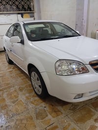 اوبترا • ٢٠١١ • ٧٠ الف