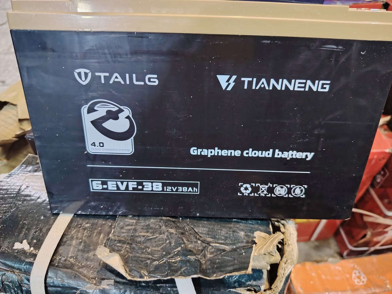 متوفر جميع انواع البطاريات.
توجد خدمة توصيل جميع المحافظات.
المراسله او الاتصال *********** واتساب
