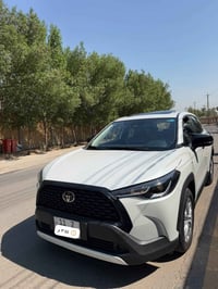 كورولا كروس هايبرد • ٢٠٢٥ • ماشي ٧٠٠٠