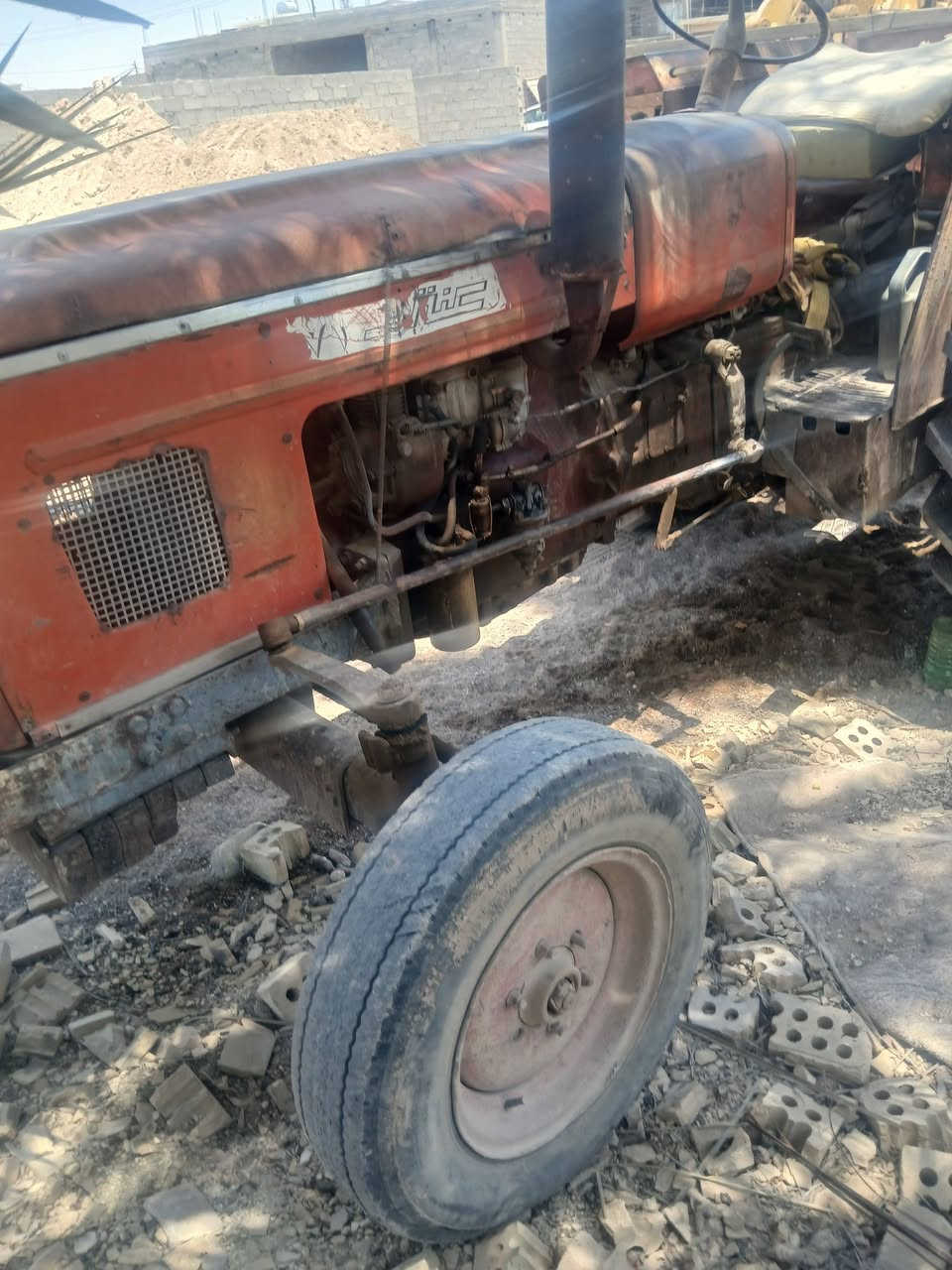 عنتر 71 موديل 90 سنويه كارتونه تخم تاير جديد عربانه سكندريه عمل كركوك مكينه مكفوله.  غير متواجد عل فيس التواصل اتصال عل رقم ***********  ***********
