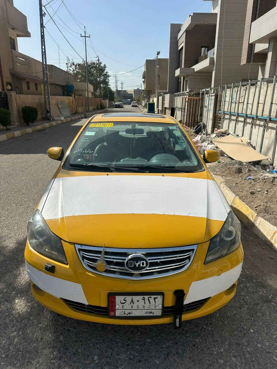 بي واي دي 2013 مواصفات فول فتحه بصمه جلد منظومه غاز تايرات جدد سياره جاهزه للشغل الضرر قطعه واحده رقم التليفون ***********
