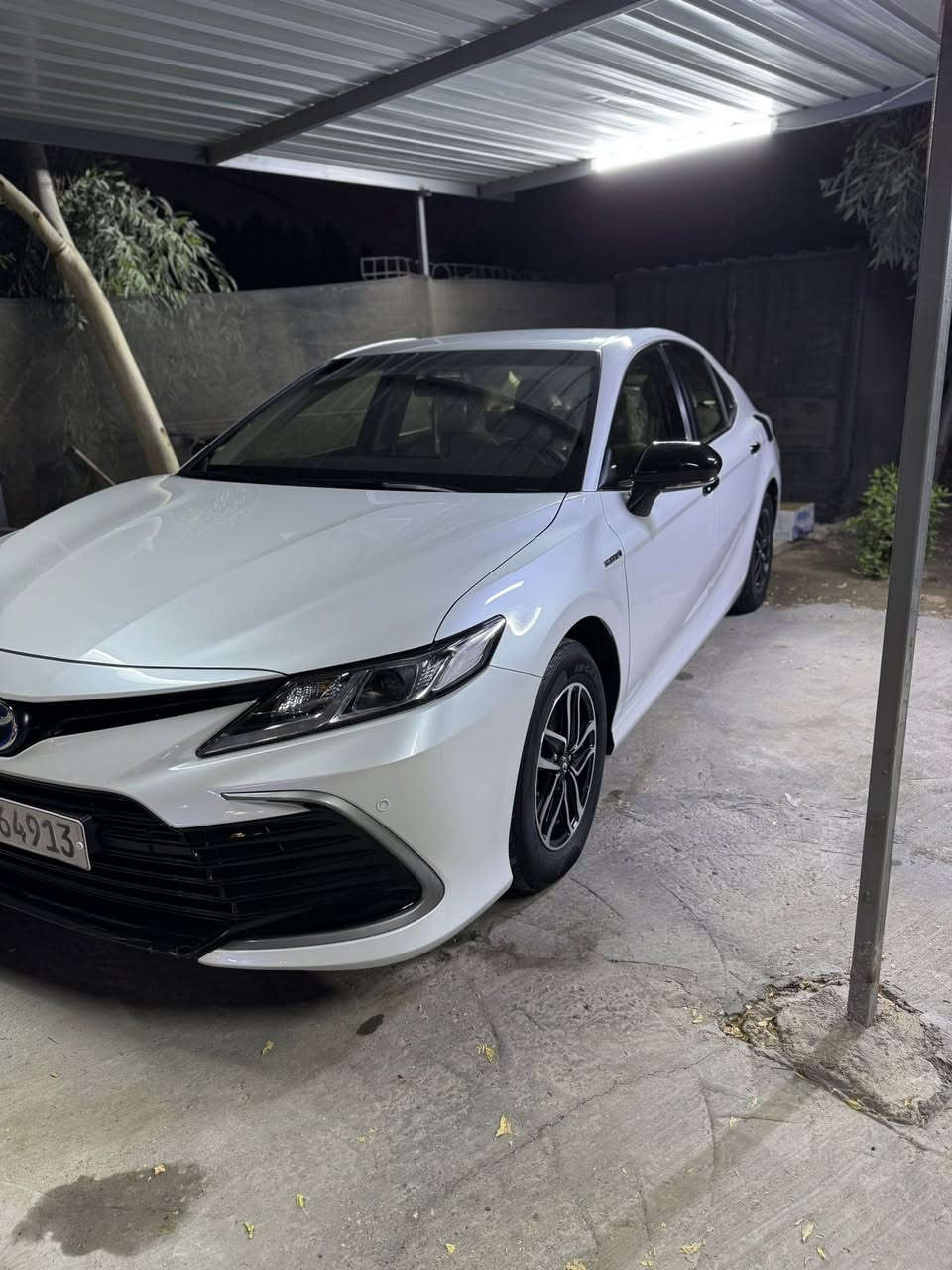 كامري
تويوتا كامري 2024 
مواصفات LE 
عبد اللطيف جميل 
سياره مكفوله 
ماشيه 41.000 
 سعر230 
للاستفسار ***********
مكان السياره بغداد حي الجهاد
