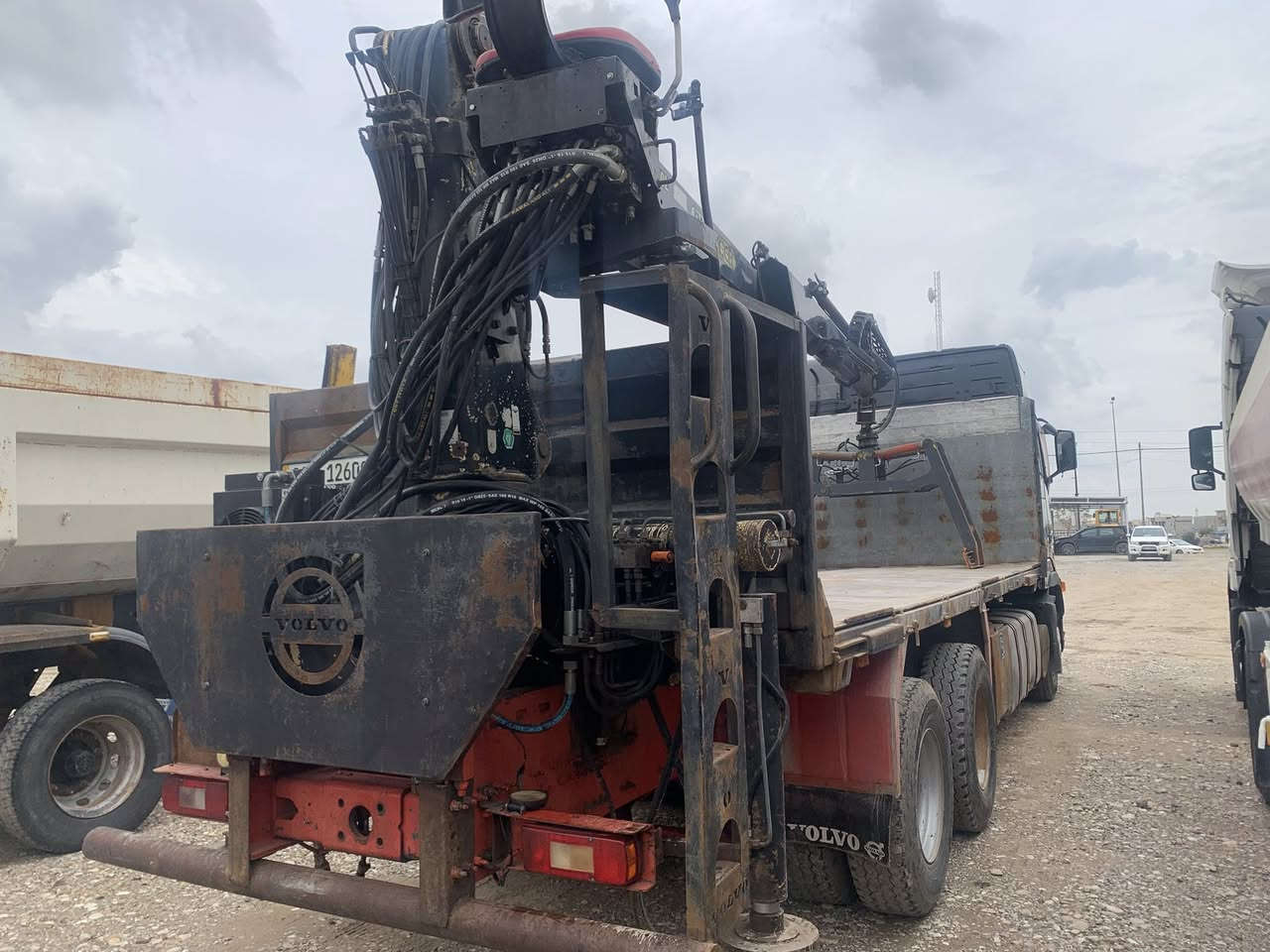 كرين بلوك فالفو FH/420 كير عادي 3/3 سحال دبل تاير بسنوية سحال تك تاير شاصي بلاد طويل وبشرط كرين بافنكر 2 سلايت حجم 19000 قمارة 3 خطوط سنوية ورقم جديد ويستلم حصة كاز سيارة حيل نظيف وبدون صبغ مكفولة كفالة عامة كير ومحرك واكسل وشاصي وقمارة بشرط

موديل / 2004

السعر / 440$

اوقات الاتصال من ساعة 9:00 صباحاً حتى ساعة 8:00 مساءاً

بإدارة / سفيان 

***********

***********

***********

عنوان / كركوك معارض شارع المطار مقابل جسر واحد حزيران قرب محطة الانوار 

@الجميع
