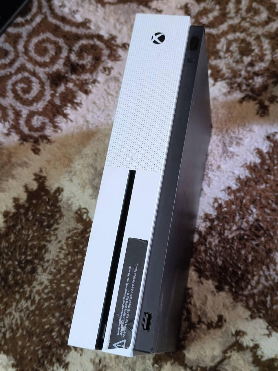 اكس بوكس ون اس لوك ستيكر نضيف كلش والنضافه كدامك بصوره بيها حوالي ١٠ العاب ويجي وياها يدها اصليه وحده نضيفه سعرها ١٥٠ وبي مجال المكان الموصل


**إذا كنت صاحب هذا الإعلان وتريد حذفه لأي سبب، رجاءا أرسل رسالة إلى الدعم الفني**