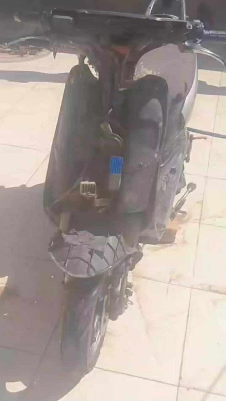 سلام عليكم دراجه عصفوريه للبيع 125 للطيبين ناصريه مركز عند ال انياز@


**إذا كنت صاحب هذا الإعلان وتريد حذفه لأي سبب، رجاءا أرسل رسالة إلى الدعم الفني**