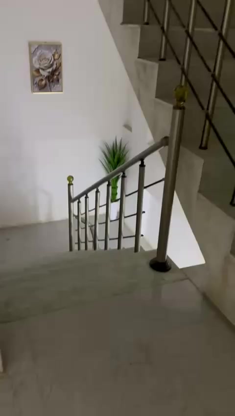 شقه للايجار طابق اول في مدينه الرمادي على الشارع 60
قرب دائره الامتحانات 
تفاصيل داخل الفيديو 
سعر الايجار 300 مع الماء والكهرباء على صاحب العماره 
ملاحظه تكون العائله صغيره 
للتفاصيل على الواتساب 
ملاحظه النشر على الفيس والاستفسار على الواتساب 
***********
