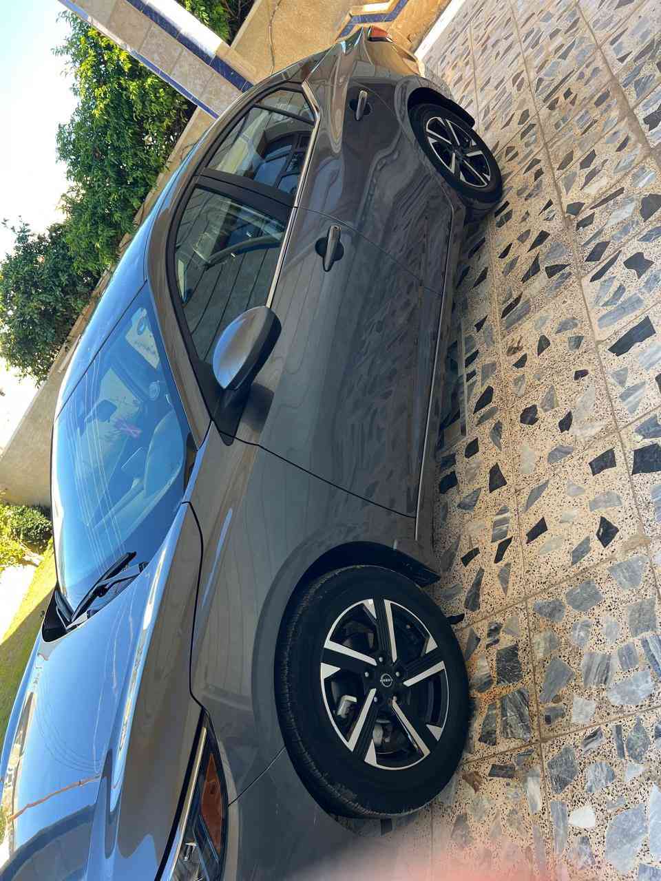 السلام عليكم مكلف ب النشر  
من رخصة الادمن 

نيسان سنترا  موديل 2024  مواصفات  Sv   الضرر جاملغ وبنيد شي بسيط جدآ شرط بدون دواخل   السعر 135و بيها مجال بسيط حگ الجيه 
المكان (صلاح الدين -الضلوعيه)
للتواصل و الاستفسار  
(0771 222 4443-0785 707 5187)
