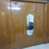 غرفة للإيجار • غرفة نوم