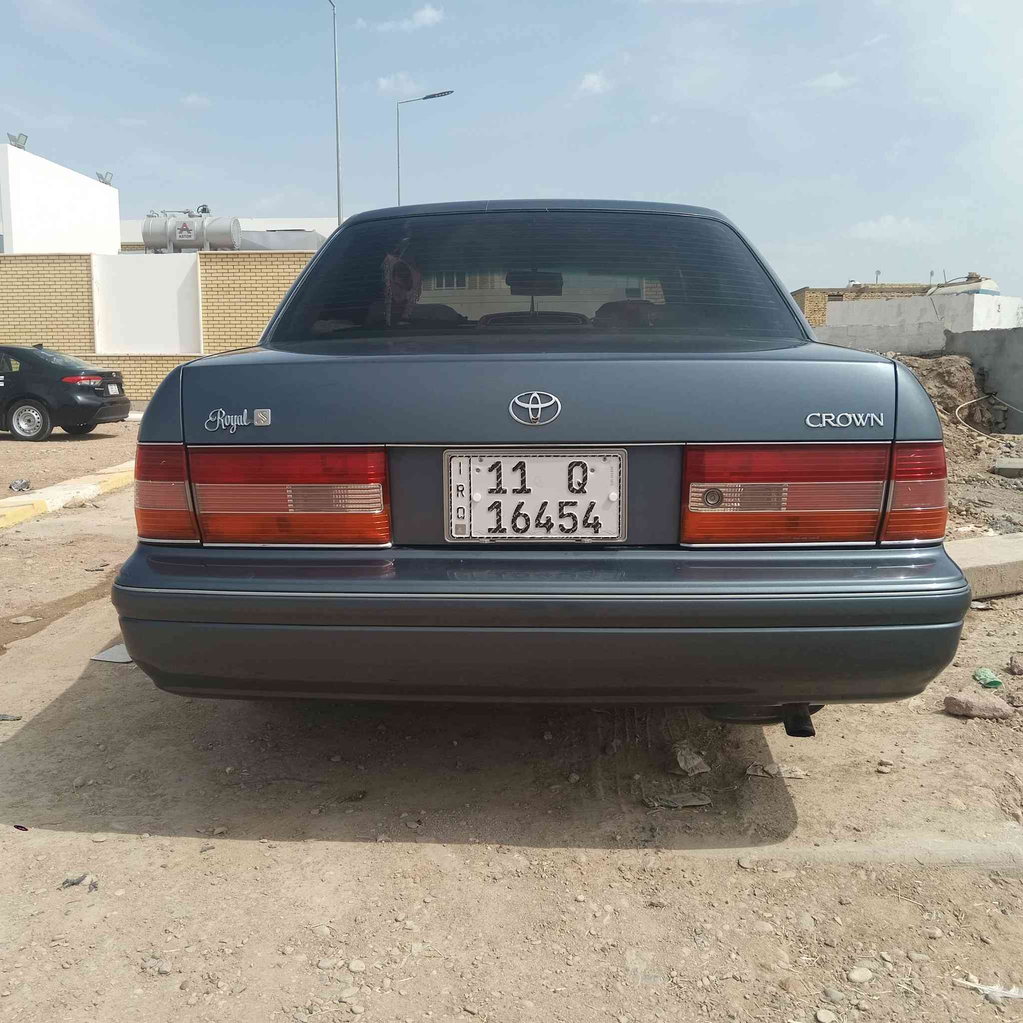 لسلام عليكم سياره راس الثور تكم موديل 2000 مكينه 2500 ففيتي سياره جديده خير من الله كفاله من الكص والنقل والضربه بيها صبغ قليل رقمها بغداد انكليزي تحويل مباشر مراوس بكيه حمل فحل موديل 12 او بيع السعر 105 وبيها مجال مكان السياره مكان كربلا  وحالين بلدوام بلعماره *********** تصل وتدلل
