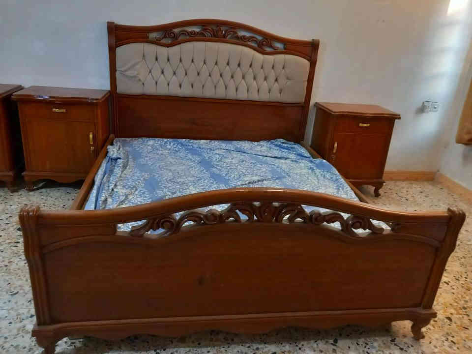 يا الله غرفه صاج توصئ نظيفه.  السعر مليون وربع وبيه مجال العنوان بغداد الكرخ تقاطع درويش البياع شارع البداله الانتصارسوق اميمه فرع مجمع الرازي ع اليمنه منتصف شارع ع اليسرى خلف مي اور
***********
*********** بغداد
