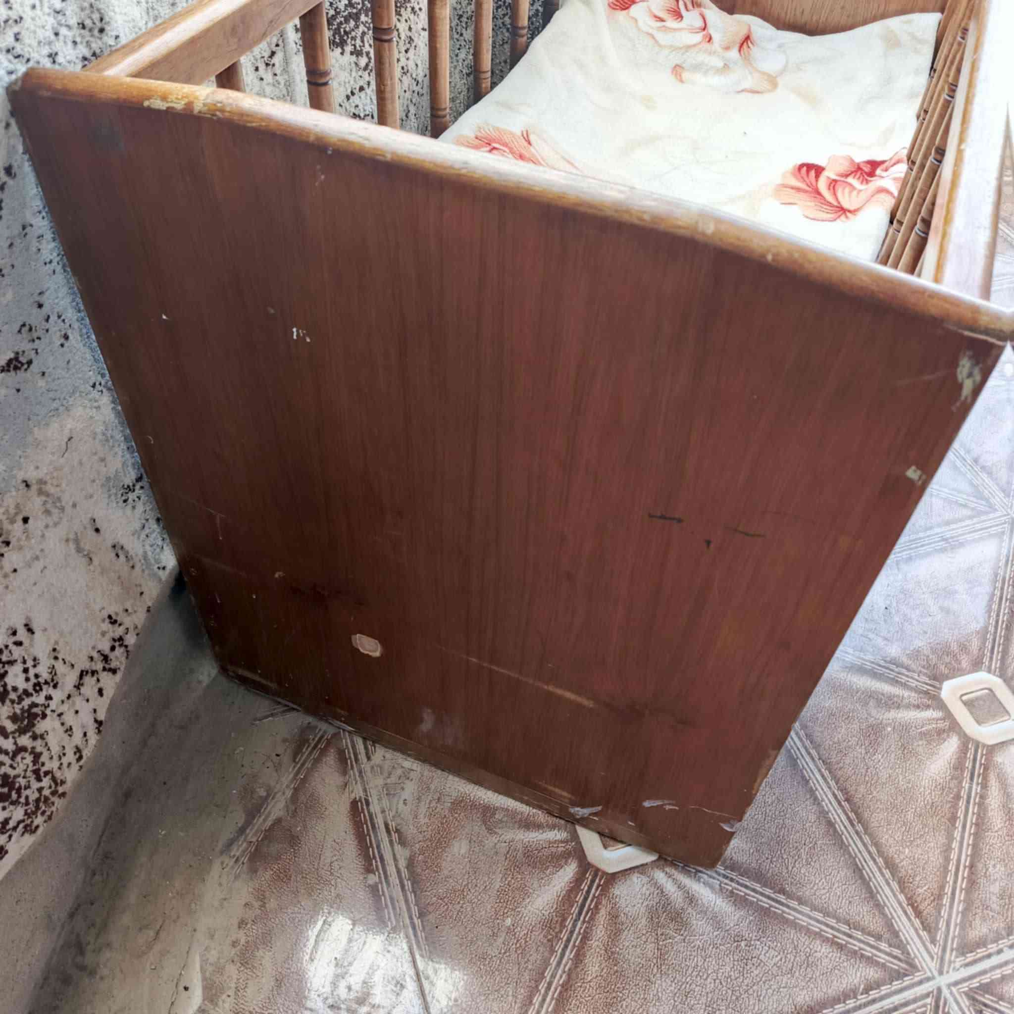 تخت طفل للبيع خشب ثقيل شغل درجة اولى السعر ٣٠


**إذا كنت صاحب هذا الإعلان وتريد حذفه لأي سبب، رجاءا أرسل رسالة إلى الدعم الفني**