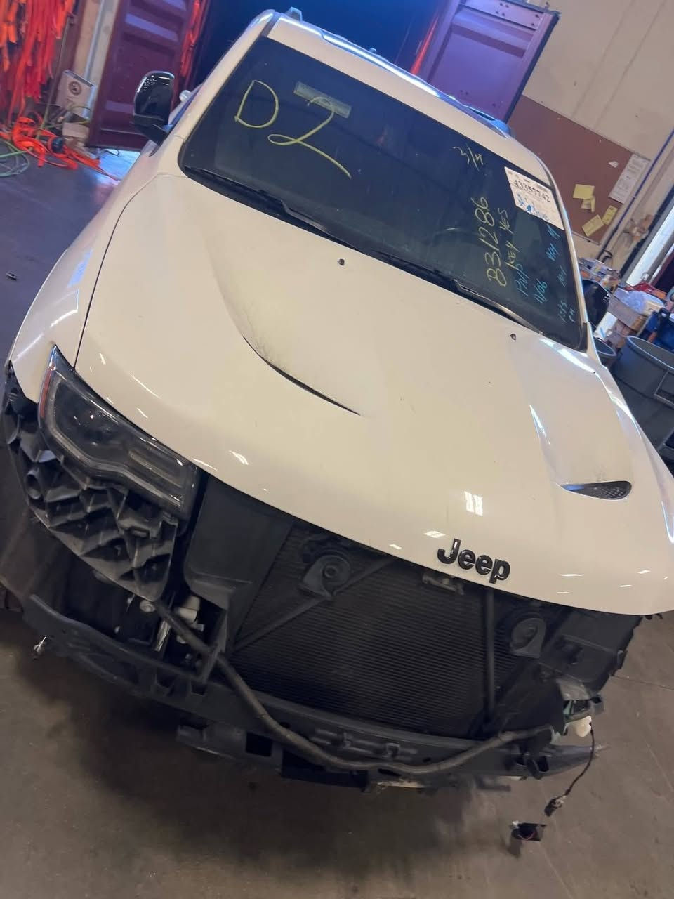 ﷺ﷽سلام عليكم جيب 2021 لمتدد  اكس  دخول جديد كتاب دبلوماسي
السياره حاليا واصله كراج بغداد يوسفيه ابيع على حادث امريكا 
الحادث حداديه وجاملغ بدون دواخل  والسياره شغاله السعر 230 بيهة مجال بدون رقم وبدون تصليح على وضعها  مكلف بلنشر للتصال ***********
***********
