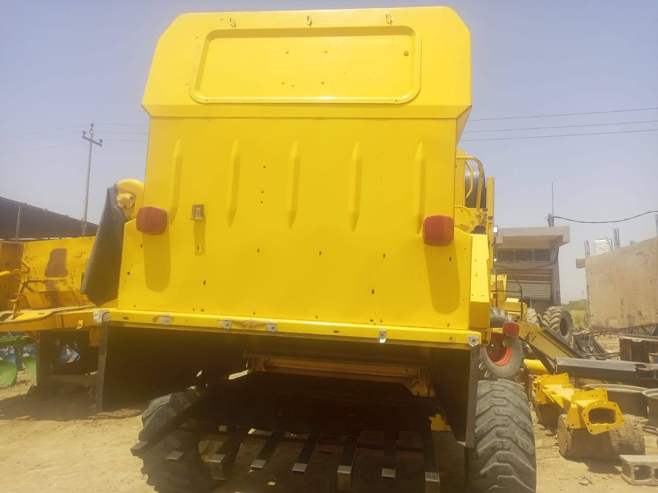 تم.بعون.الله.تفصيخ.حاصدات.انيوهولند.٥بلم.و٤بلم
***********
***********.عماد.الزبيدي
العنوان.الصويره.المعارض.الجدد
