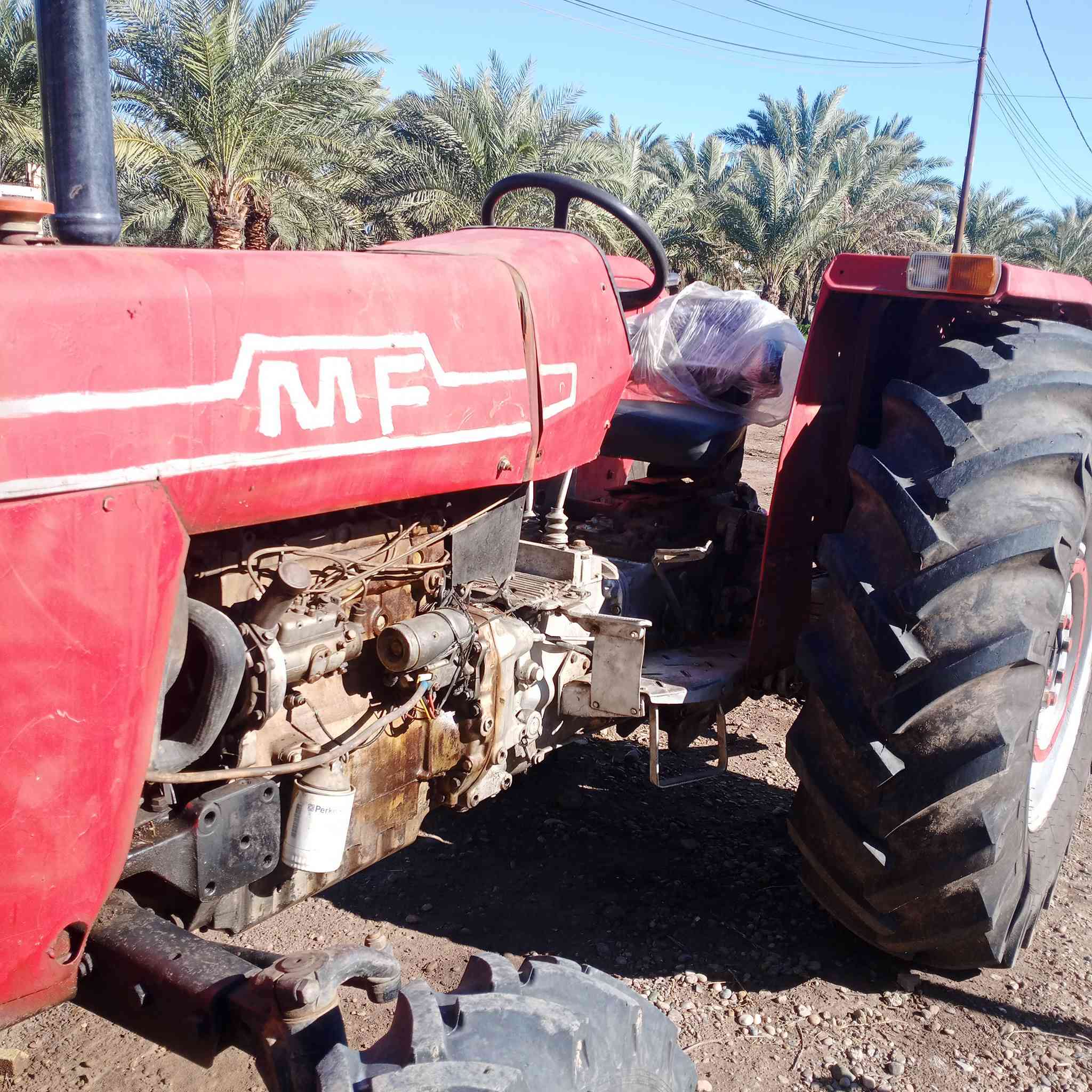 يا الله
سلام عليكم مكينه فوركسن مكفوله كفاله عامه رقم الانبار 
موديل 81 وبيها فندان و معدنان مكفوله من محرك جهازه الشغل نضيفه تخم تاير بغداد 
***********
***********
***********
