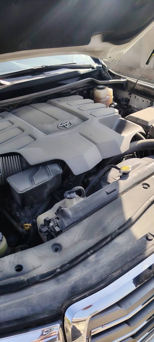 لاندكروز جكسار شركه ساز اصلي 2015 ماشيه 28 ألف مكفوله كفاله عامه من كلشي سبير منازل  فول مواصفات مكينه 8 سلندر 4600 سكني بغداد بسمايه اخوان هاي السيار تعتبر زير باسمنا السياره تحويل مباشر
***********
***********
