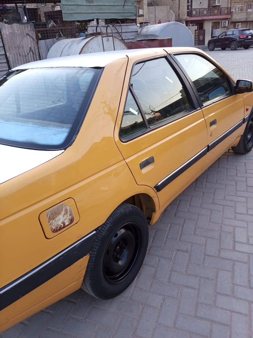 بيجو لميس  2013 منضومة غاز لله شاهد تبريد ما اطفي شتاء صيف انسه الصرف والفيت بم والعطلات  رقم انكليزي بغداد  مصفره السيارة انت تاخذ صافي  سياره بيها مكانات املكطة من دوسس
تخم تاير نضيف ويال صبغ حراري مسجل بلوتوث سماعات 4شغالات. الكلج طبي زبد. بصبعك دوسة كير سلس جدا مكينة خرسة بدون تنقيص  صدرها جديد خلفي امامي  تحويل مباشر  مدوشمة عام هورن بلادي راديتر جديد 3سراوات حماوة نص ربع. ولحد يكلي شون سويتها عندي ناس اختصاص معالج الحماوة  تبريد ثلاجة سايد بريك شغال بطاين نضيفة واضح كلشي شغال قاعده طوافه وفيت بوم كامله جديده اسبير وعلبة جك جديدة  كهربائيات كلها شغالة سيارة ناعمة ونضيفة  سعرها ( ٣٧ ) وبيها مجال حق جية مكاني بغداد مدينة الصدر هــ***********
