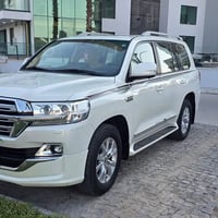 لاندكروزر CXR • ڤ٨ • ١٠٣٠٠٠ كم