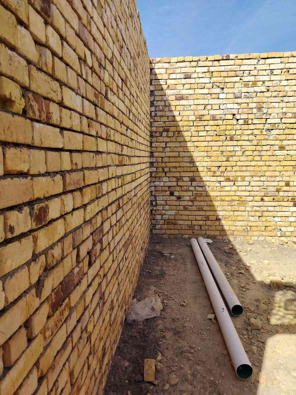 هيكل البيع شغل درجه اولى حي الحكيم بشارع الوائليه المساحه 200 متر الارضيه رفته كامل بيبان وشبابيك وسياج وباب خارجي مرقم من قبل البلدية كافه الخدمات السعر 35 اي استفسار تفضل خاص


**إذا كنت صاحب هذا الإعلان وتريد حذفه لأي سبب، رجاءا أرسل رسالة إلى الدعم الفني**