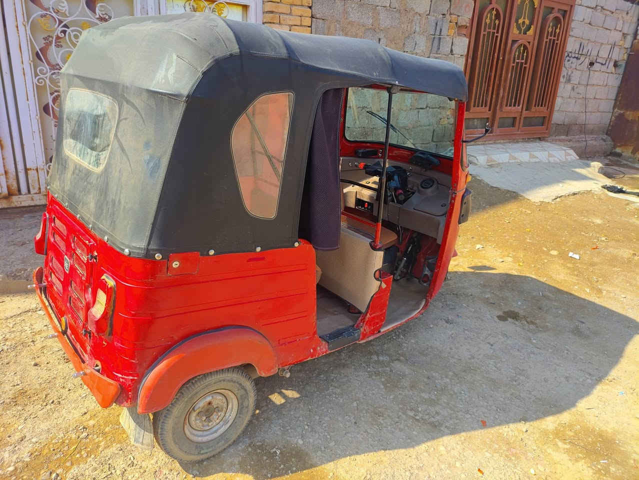 تكتك موديل 2017 رقم مكينه 20
مكان كوت سعر 5ملايين استفسار ***********.
