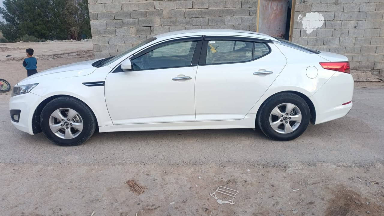 سياره K5مديل12سياره بسمي سعر 120بيها مجال ***********
