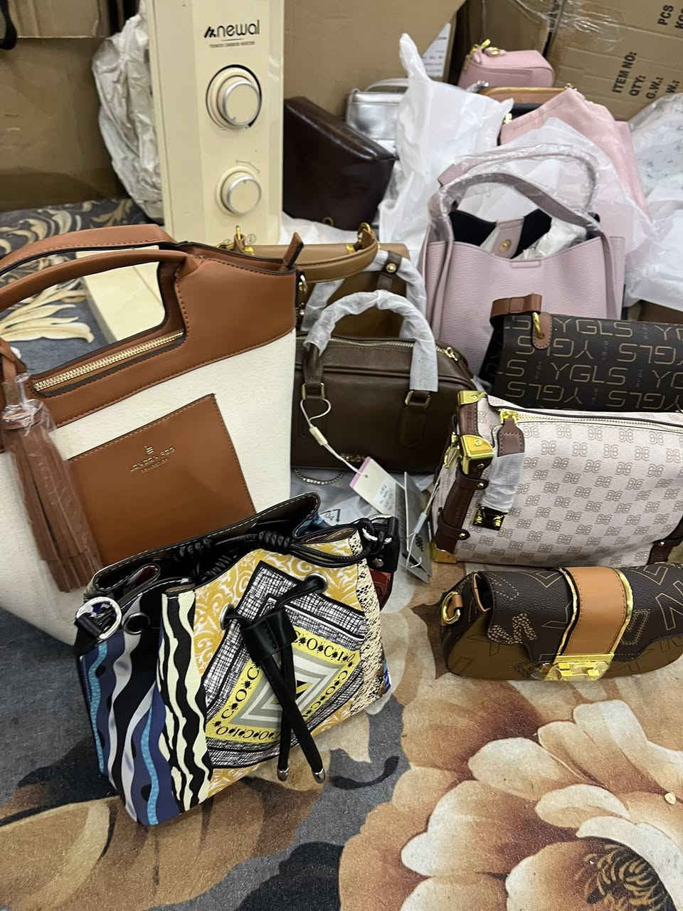 جنط نسائي اوربي جديد مامستخدم


**إذا كنت صاحب هذا الإعلان وتريد حذفه لأي سبب، رجاءا أرسل رسالة إلى الدعم الفني**