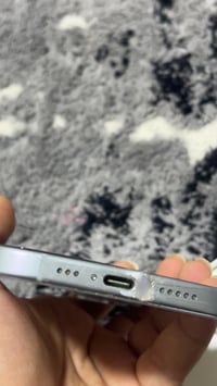 آيفون 15 • ١٢٨ • شاشة تهنج