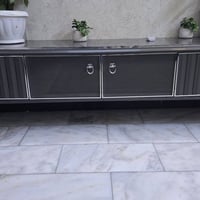 للبيع اخو الجديد التخم ب650 الميز ب250 للاستفسار 07705644199