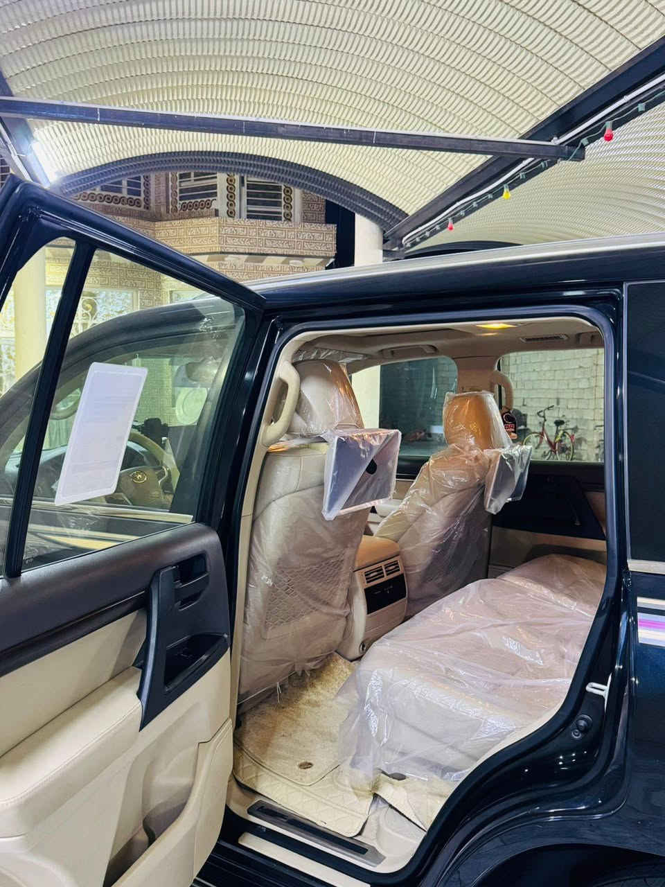 السلام عليكم اخوان اني اشتغل حمام وبوليش لكافة انواع السيارات الحديثة او المستورده حمام ناشف 35 الناصية وذا غسل كشنات 70 وذا عاليه 50 ناشف وذا غسل كشنات 100
بوليش الناصيه حسب النوعية اقل نوعيه 30 الف واعلى نوعية 150 الف هم اكو غسل VIB هم موجود للتواصل ع الرقم ***********
