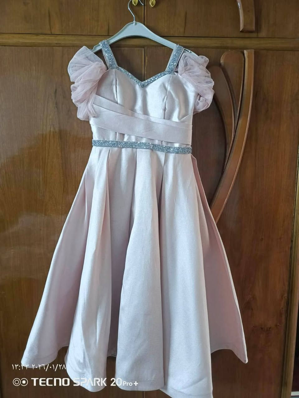 يعلن ازياء الحسناء عن عروضة الهائلة لزبائنه الكرام تأجير فستان ١٠ آلاف ولمدة ثلاث ايام كل بضاعتنه تركي واوربي ومن أرقى المناشئ العالمية وبأسعار مغرية زورنا تجدون مايناسبك
