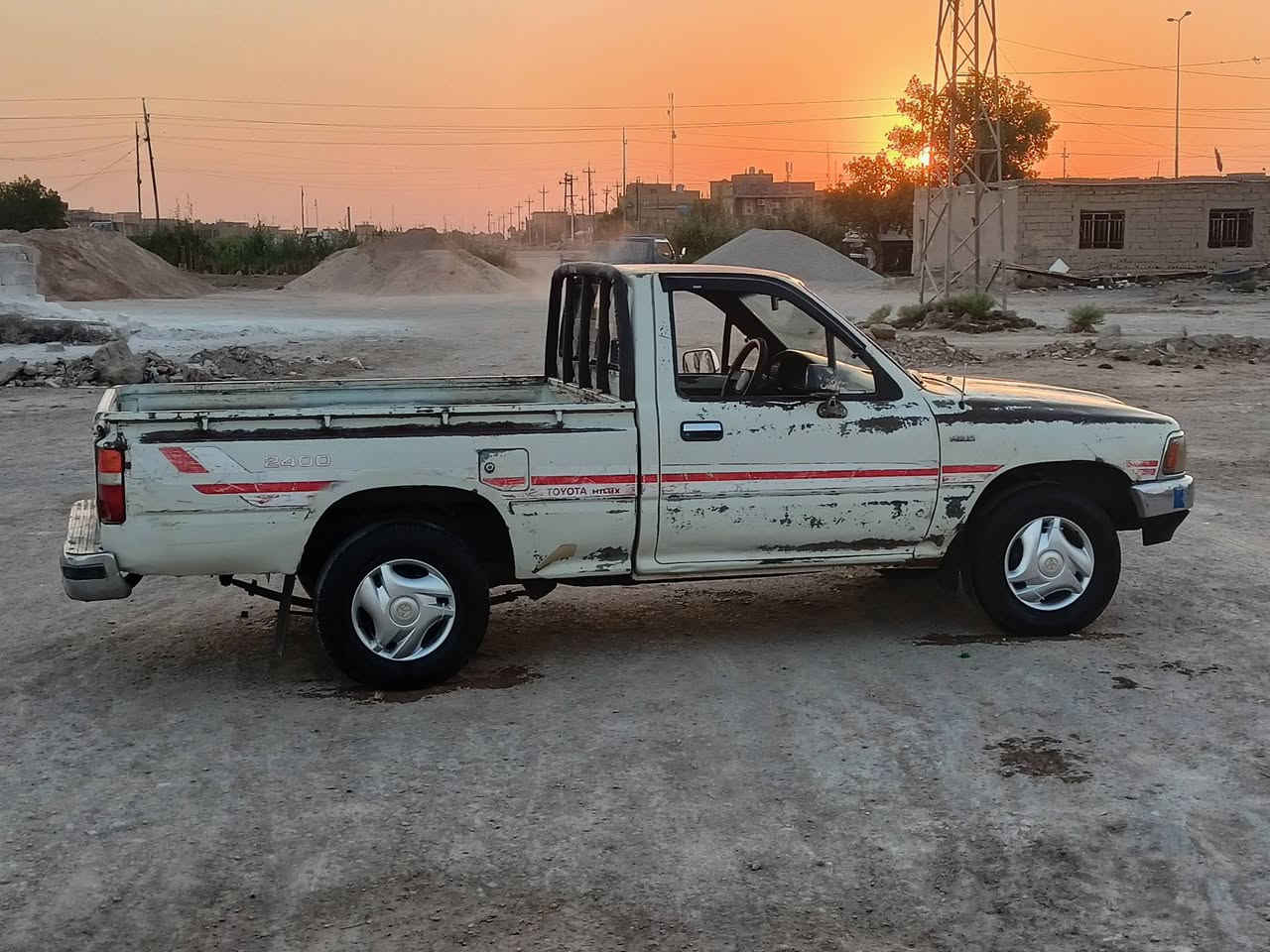 يالله سلام عليكم 
البيع  تيوته 89   سياره ع وضع الشركه جاهزه  شاصي مكفول مكينه كروسيده خمسه كير  كهربايات  كله شغاله  تايرات جدد دوشمه  جديده مال جنايه  ما تخسر عليه ربع رقم صلاح الدين  نكليزي سنويه لل 31 مكان  لسياره  ذي قار  قضاء الرفاعي  
(***********)
