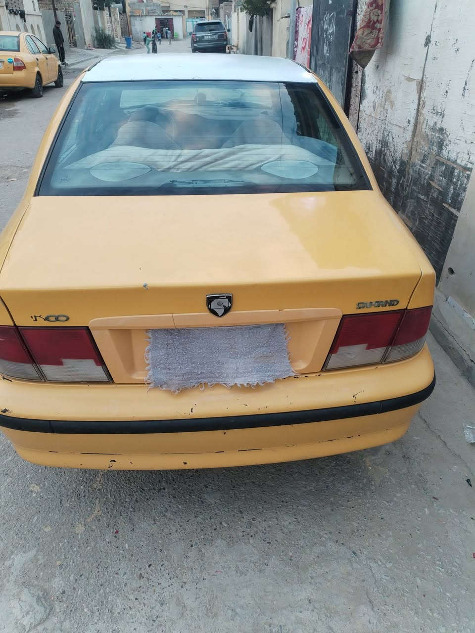 سمند مديل ١١
سياره حلوه ونظيفه ما بيه خياس 
سياره جاهزه 
مطلوبه هيه وغرمات ٥٠٠الف
سنويه نافذه بل ٢١
***********
