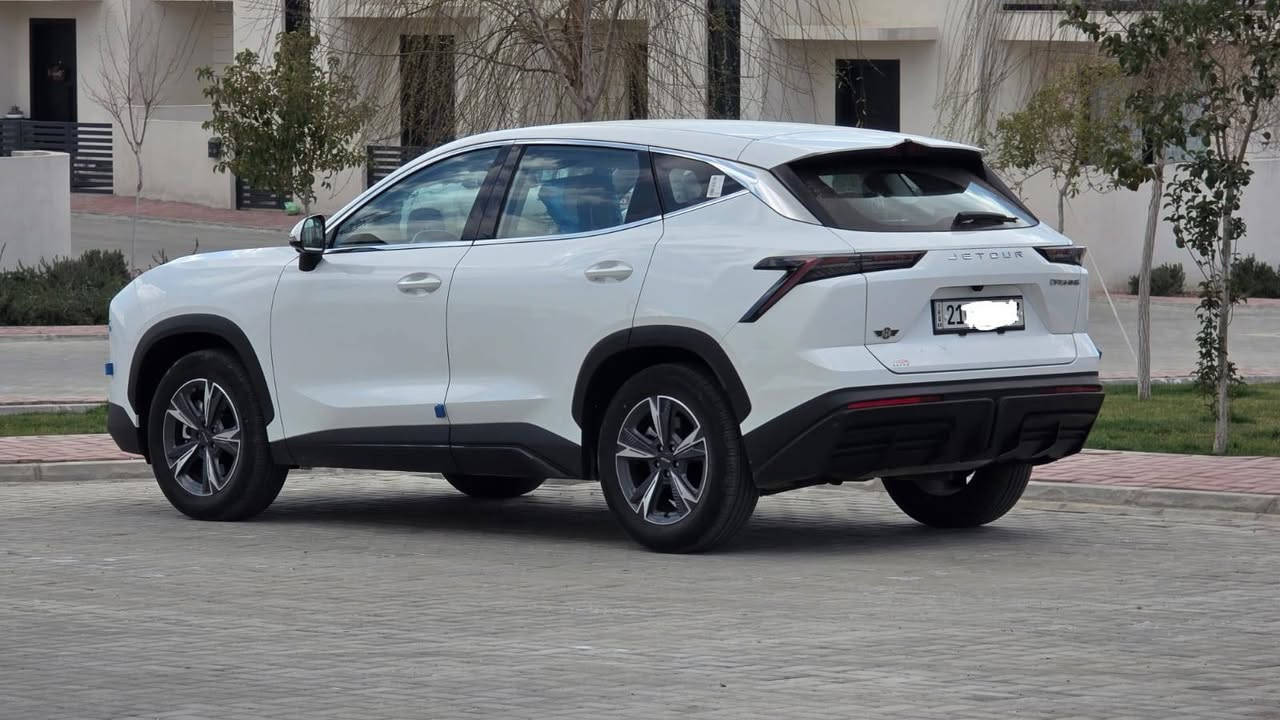 جیتۆر 2026
15 و تۆربۆ
تەنها 10 ڕۆشتوە
هەموو گیانی بەشەرت 
زەمانی شەریکەی هەیە
160 گەڵاو مەجالێکی کەم
               0773 699 2686 السليمانية, العراق
