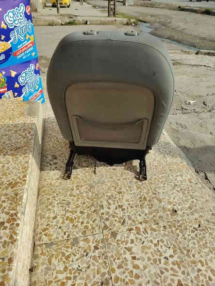 اغراض للبيع
جانب الأيمن حي الرسالة
***********
***********
