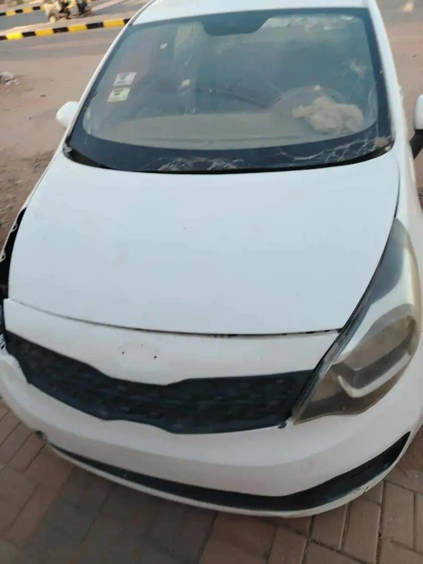 ♾️ للبيع كيا ريو
🔝موديل 2014
▪️ قير اتوماتيك
▪️ شهادة بحث عضم
▪️البيع بالوضع الراهن 📌
▪️ العربية فيها شوية نواقص
  _كمبيوتر 
– جك طرمبة البنزين 
– بطارية
 – القزاز الخلفي
💰 السعر: 19 تفاوض قدام العربيه 
💵عمولة 400 ثابته من المشتري 
المكان المنشيه شارع الستين


**إذا كنت صاحب هذا الإعلان وتريد حذفه لأي سبب، رجاءا أرسل رسالة إلى الدعم الفني**